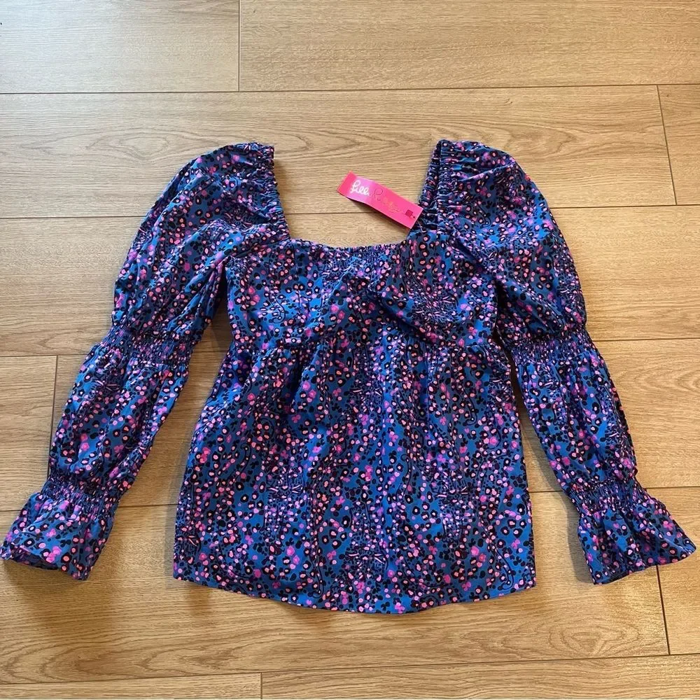 NWT Lilly Pulitzer Preslee Long Sleeve Top Blue Flare Cheetah Leopard Size 6 - Picture 2 of 6